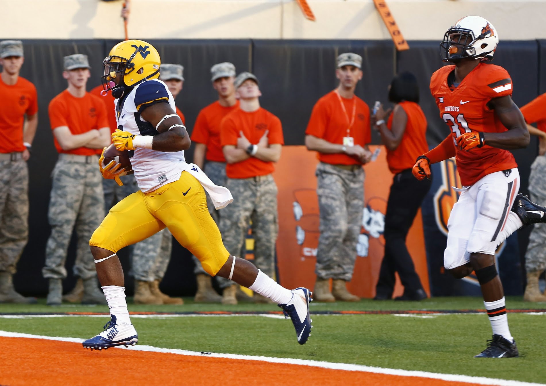Tre Flowers chases down West Virginia. (USATSI)
