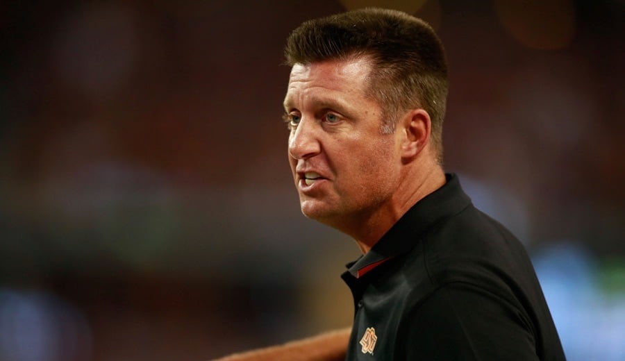 Mike Gundy doesn't have time for your negativity. (USATSI)