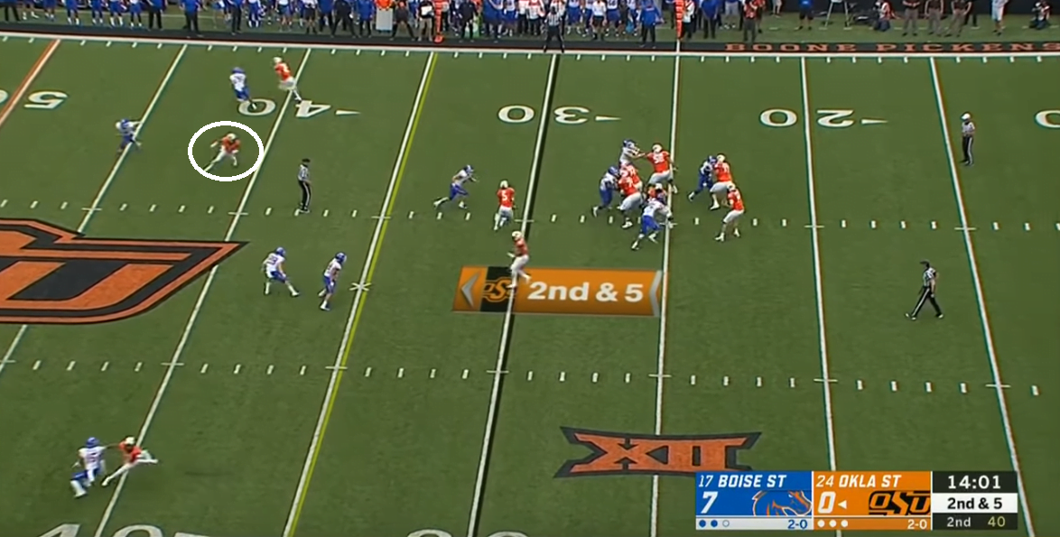 Jalen Over Middle.PNG