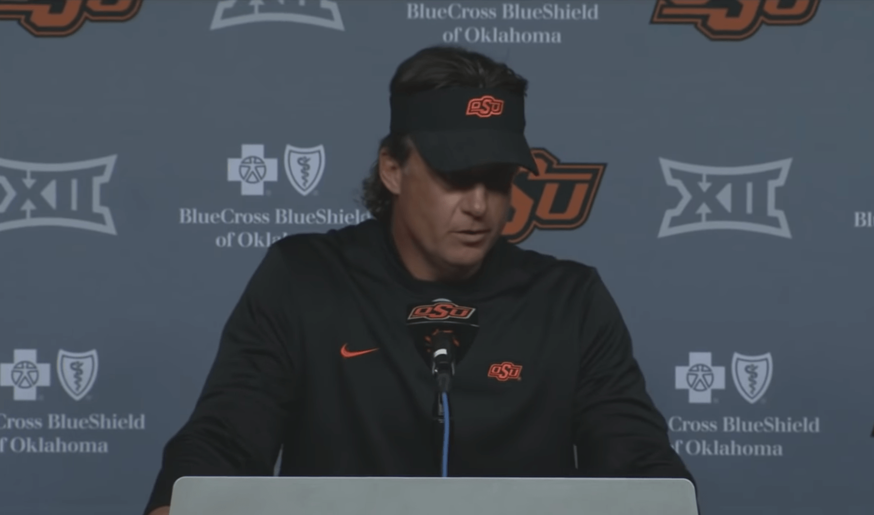 Notes on Mike Gundy's Post-Iowa State Press Conference | Pistols Firing