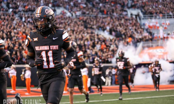 12 Thoughts on the New Oklahoma State Football Uniforms - Pistols Firing
